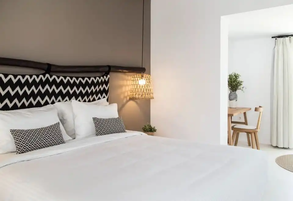 Superior Double Room with Surrounding View
