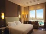 One-Bedroom King Suite With Kitchenette