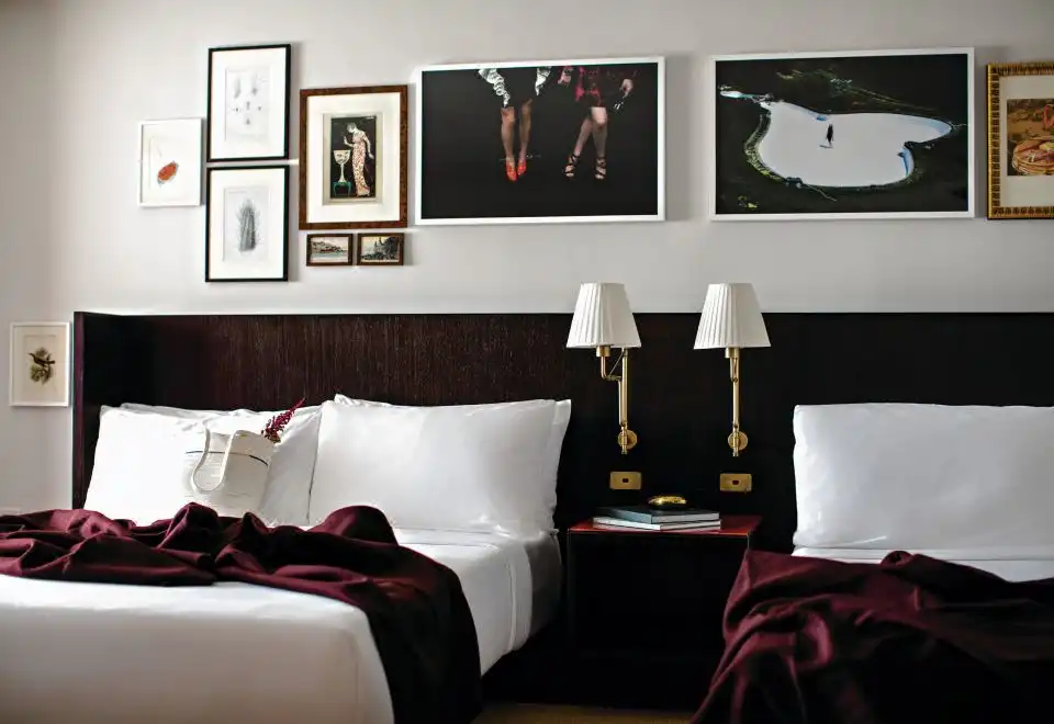 Stay Well Nightingale Suite