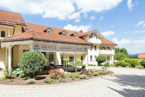 Hotel Ahornhof, Lindberg