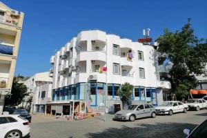 Mimosa Pension, Kas