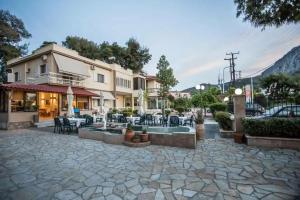 Vasilios Marinos Rooms, Korinthos