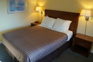 Westward Inn & Suites, Langley