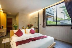 Samed Grandview Resort, Samet Island