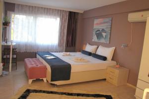 Hotel Antonio, Cesme