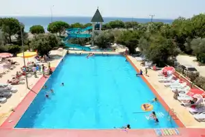 Hotel «Club Afrodit Tatil Köyü», Altinoluk