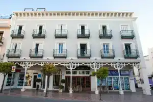 Hotel Plaza Cavana, Nerja