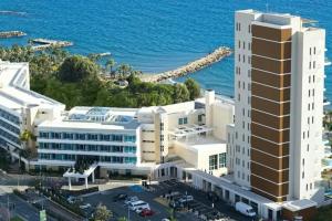 Mediterranean Beach Hotel, Limassol