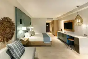 Unique Club at Lopesan Costa Bavaro Resort, Punta Cana