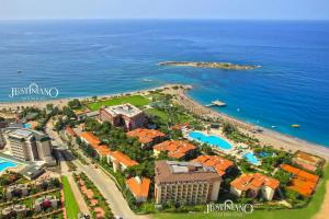 Justiniano Club Park Conti Hotel, Okurcalar
