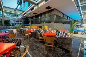 Lucky Monkey Hotel, Antalya