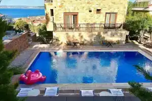 Yeni Foça Butik Hotel, Foca