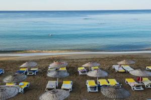 Rubi Hotel, Avsallar