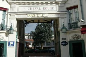 Hotel du Cheval Rouge, Versailles