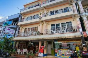 Grand Orchid Inn beach, Patong