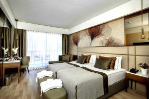 Riolavitas Resort & Spa Hotel, Side