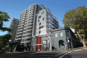 Adge Hotel and Residences, Sydney
