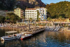 MARBAS SELECT BEACH , Adult Only 14 Plus, Marmaris