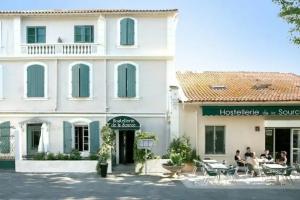 Hostellerie De La Source, Arles