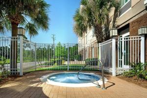 Hilton Garden Inn Mobile West I-65 Airport Boulevard, Mobile