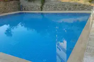 Yucesan Hotel, Avsallar