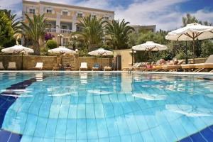 Crithoni's Paradise Hotel, Alinda