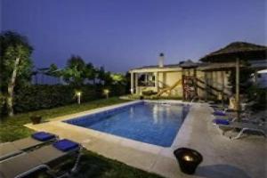 Villa Euphoria, Gennadi