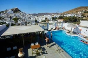 Sunrise Hotel, Ios Chora