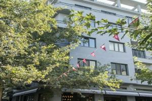 Perianth Hotel, Athens