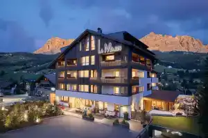 La Villa - Hotels