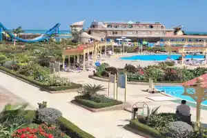 Hawaii Caesar Dreams Resort and Aqua Park - Families and Couples