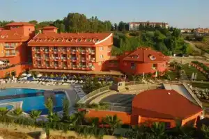 Club Side Coast, Side