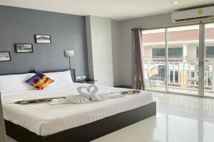 Holiday Home, Patong
