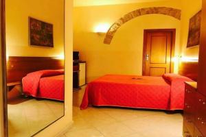 Corato room economy, Corato