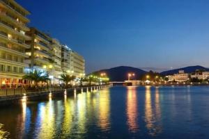 John's Hotel, Chalkida