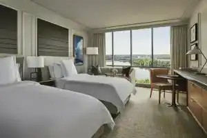 Four Seasons Hotel Austin, Austin