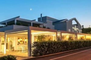 The Green Park Hotel, Cavallino