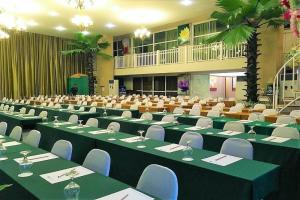 N Siri Resort & Hotel, Ban Don Muang