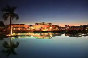 Xperience Kiroseiz Parkland Hotel