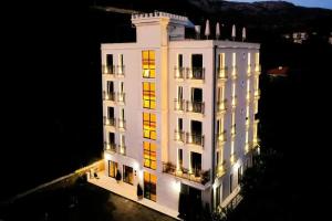 Plaza Lucice Guest house, Petrovac
