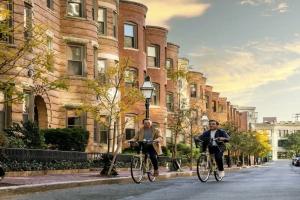 Four Seasons Hotel One Dalton Street,, Boston