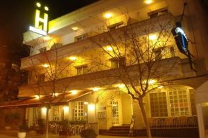 Hotel Restaurant Llansola, Sant Carles de la Rapita