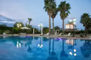 Masseria Tenuta Specolizzi Farm, Lido Marini