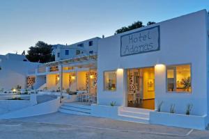 Adamas Hotel, Adamas