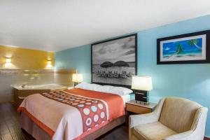 Super 8 by Wyndham Bradenton Sarasota Area, Bradenton