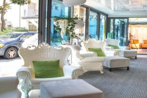 Hotel Okinawa, Rimini