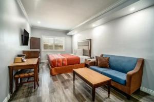 Rodeway Inn & Suites - Pasadena, Pasadena