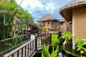 High Season Pool Villa & Spa, Kood