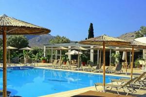 Saint George Resort, Archangelos