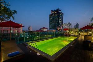 Sunshine Hip Hotel - SHA Extra Plus, Pattaya
